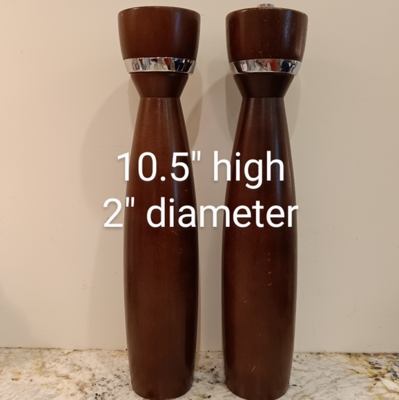 MCM Vintage Wood Salt Shaker & Peppermill Made in Japan 10.5" High - Picture 16 of 16